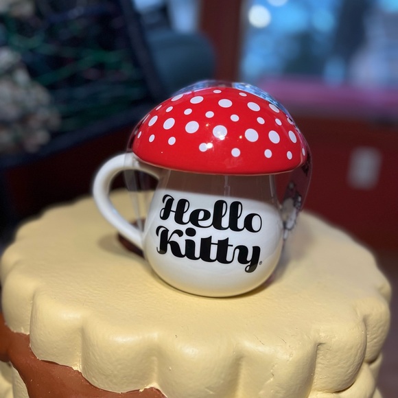 🍄Hello Kitty Mushroom Mug🍄 Cottagecore! - Picture 2 of 6